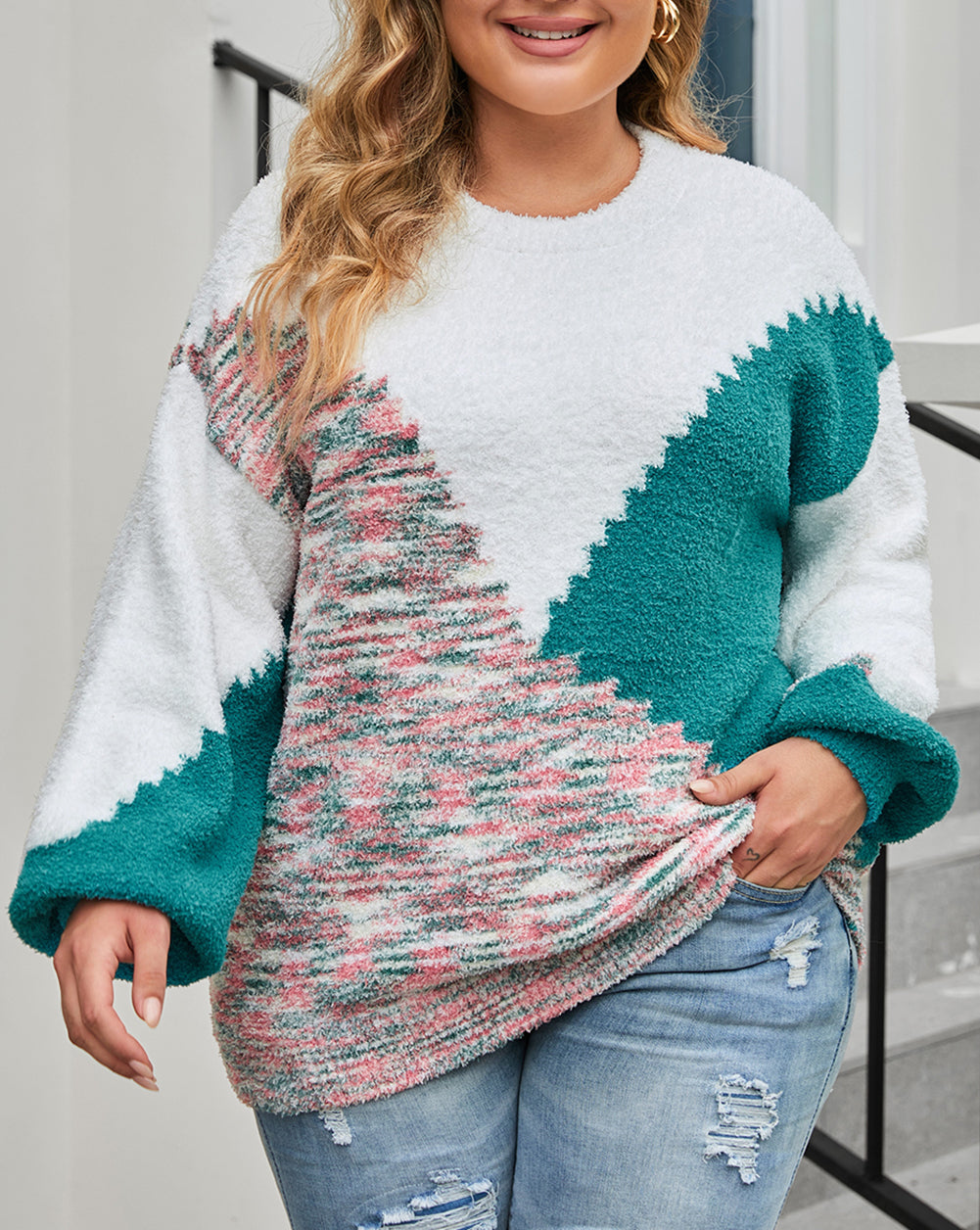 Scalloped Color Block Plus Size Sweater