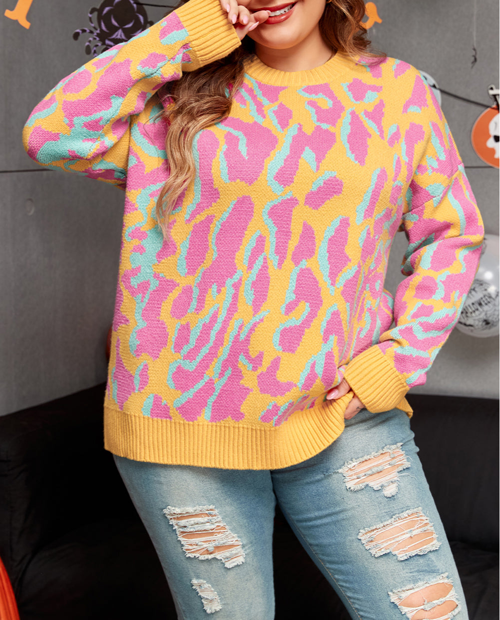 Plus Size Leopard Ribbed Trim Sweater