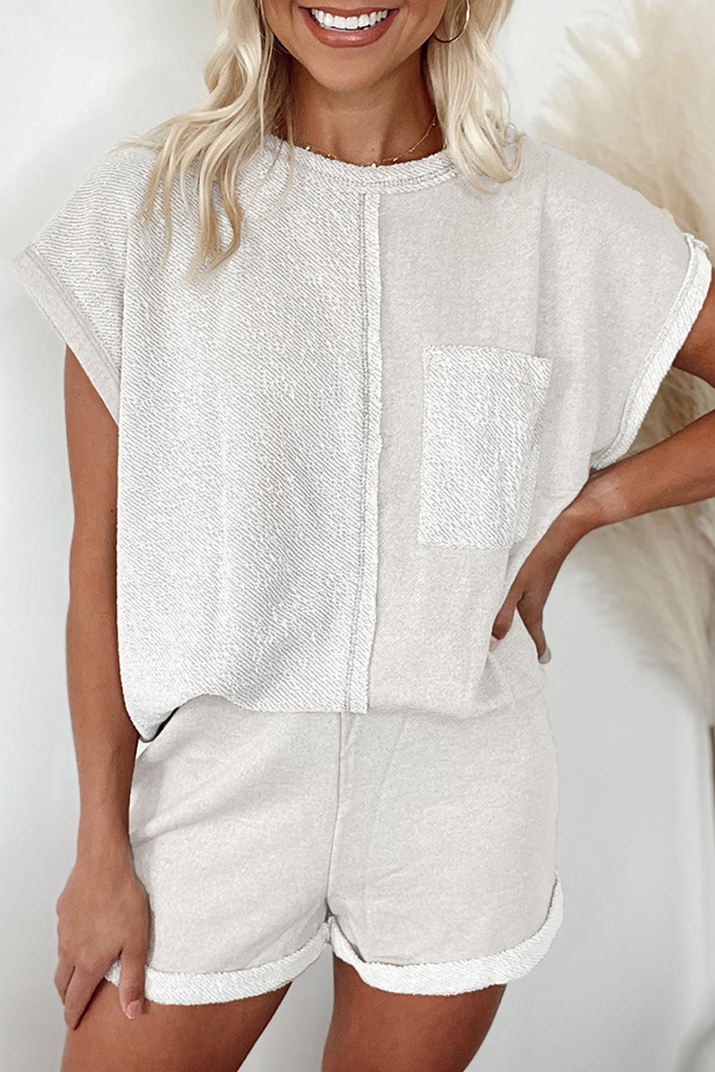 Colorblock Chest Pocket Exposed Seam Tee and Shorts Set