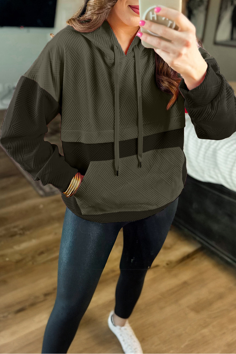 Textured Color Block Kangaroo Pocket Drop Shoulder Hoodie