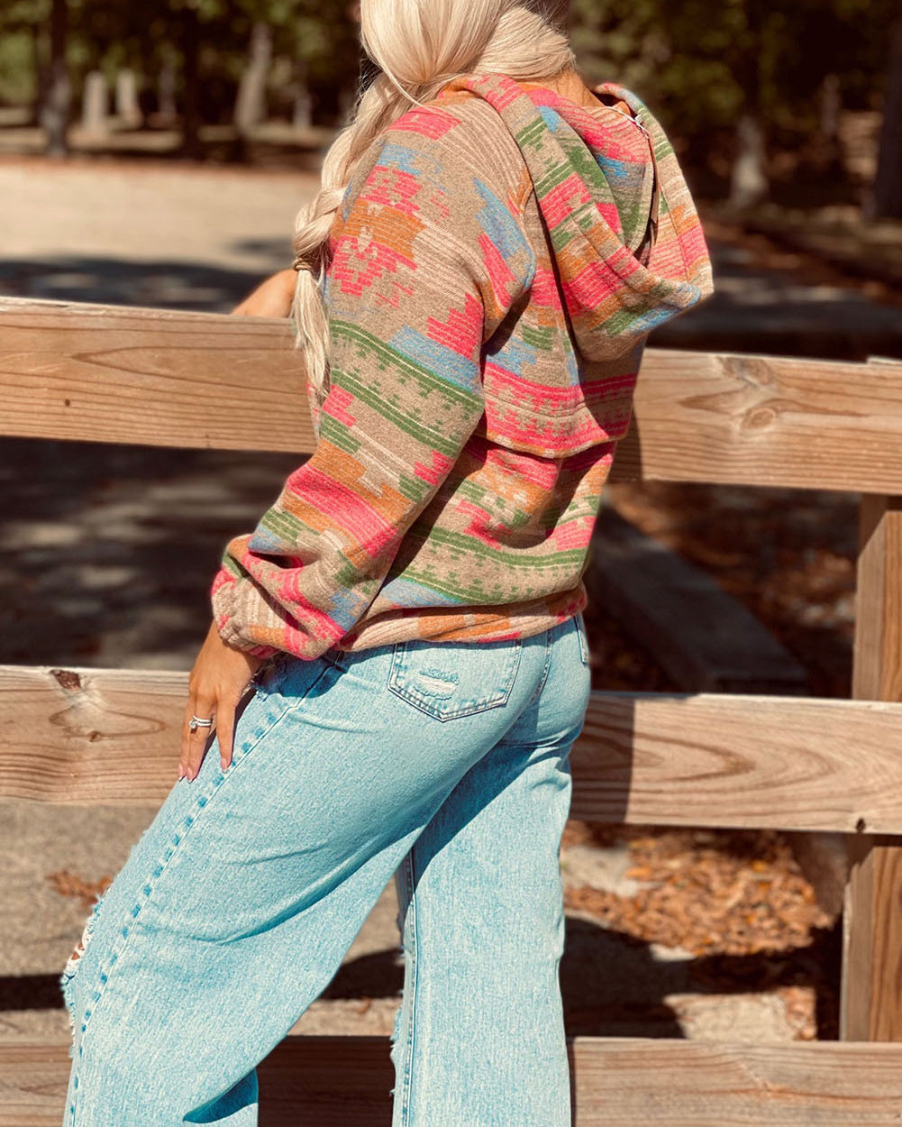 Aztec Printed Kangaroo Pocket Zipped Hoodie