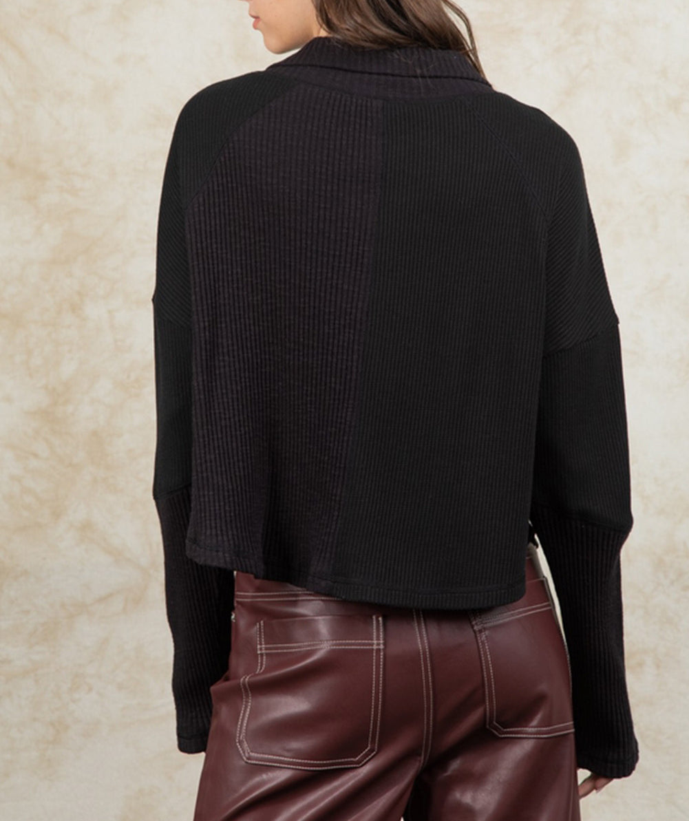 Ribbed Knit Snap Button Long Sleeve Top