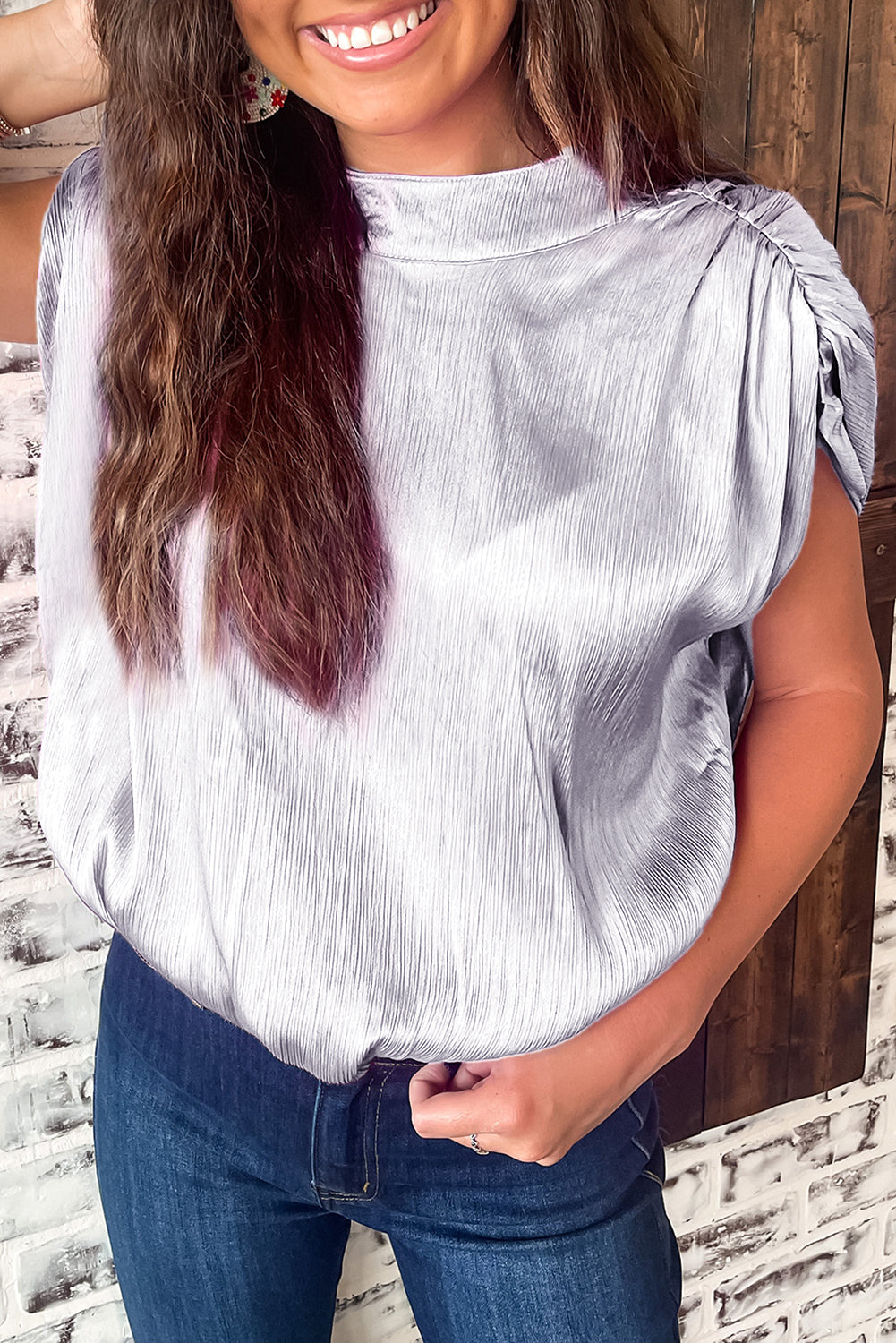 Ruched Sleeves Knotted Backless Blouse