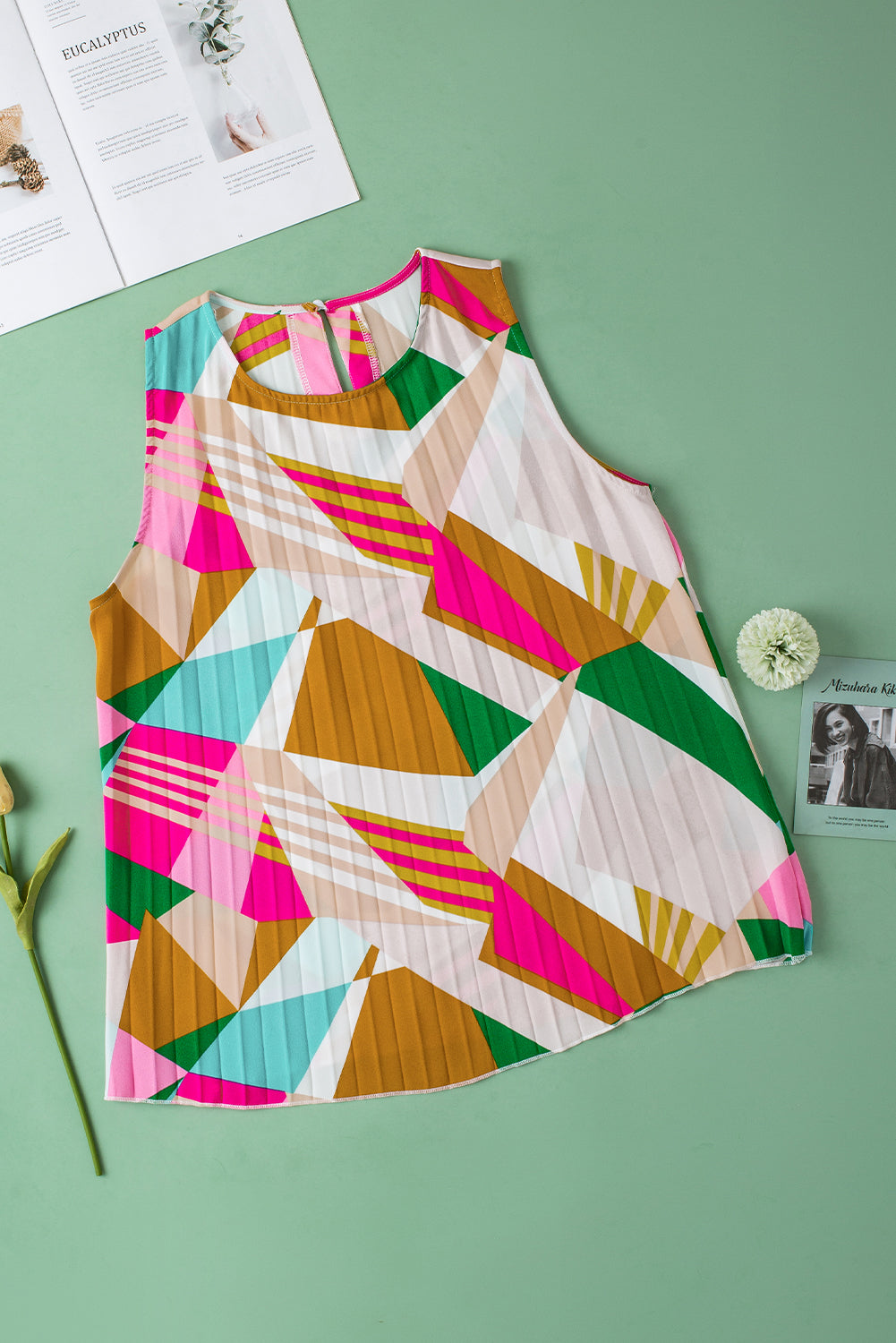 Geometric Printed Pleated Shift Tank Top