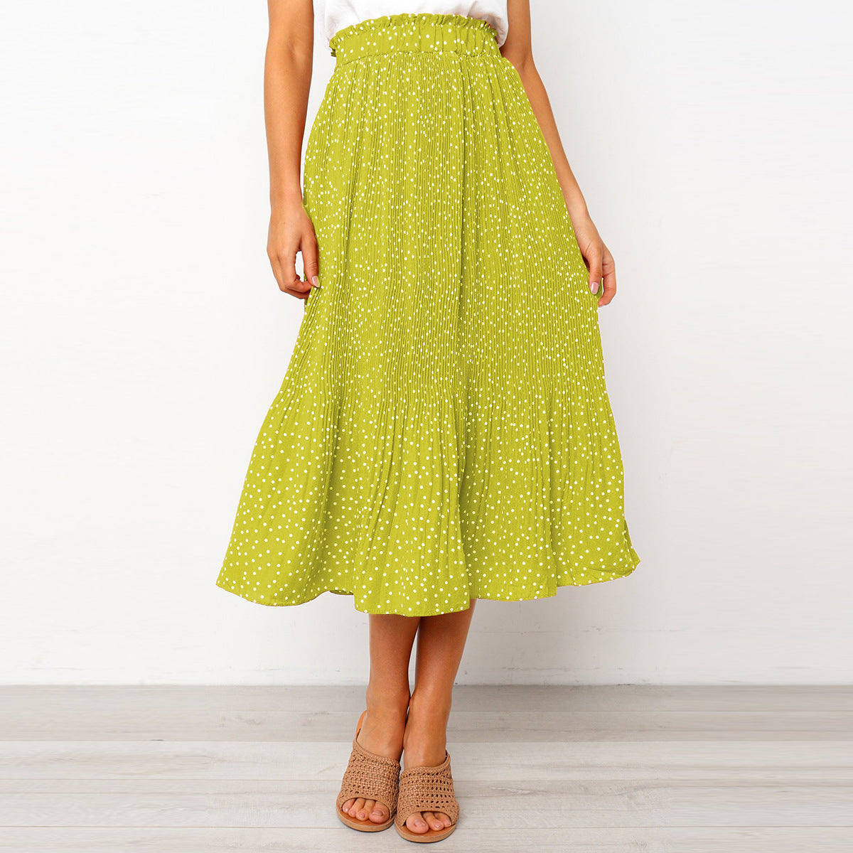 polka-dot pleated skirt