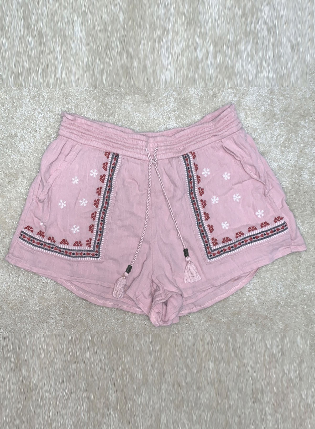 Pink Boho Embroidered Floral Tasseled Drawstring Waist Casual Shorts