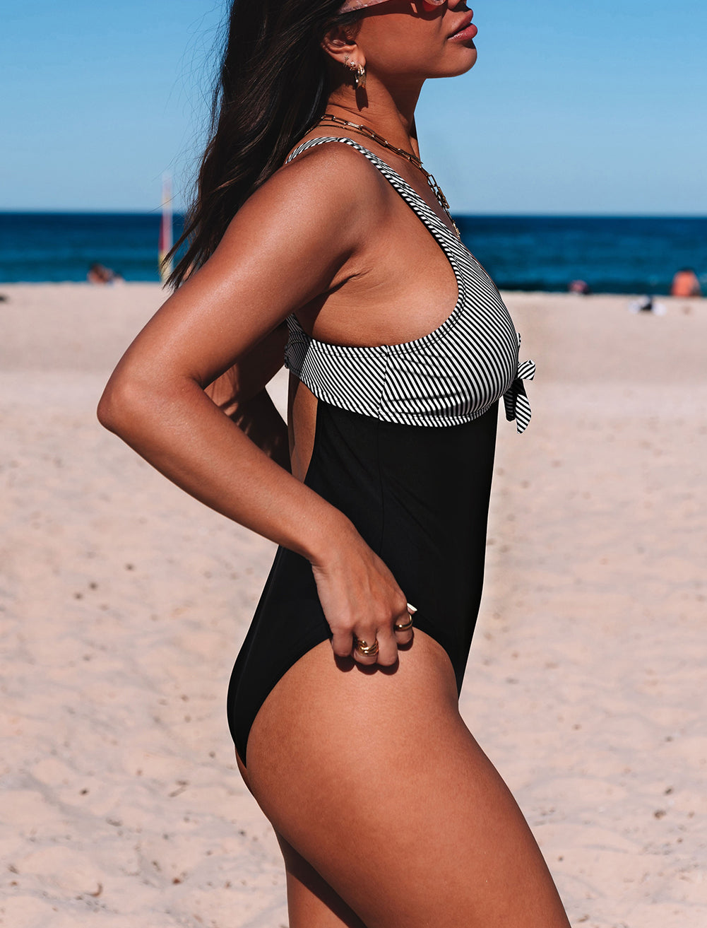 Striped Patchwork Open Back Sleeveless V Neck Swimsuit