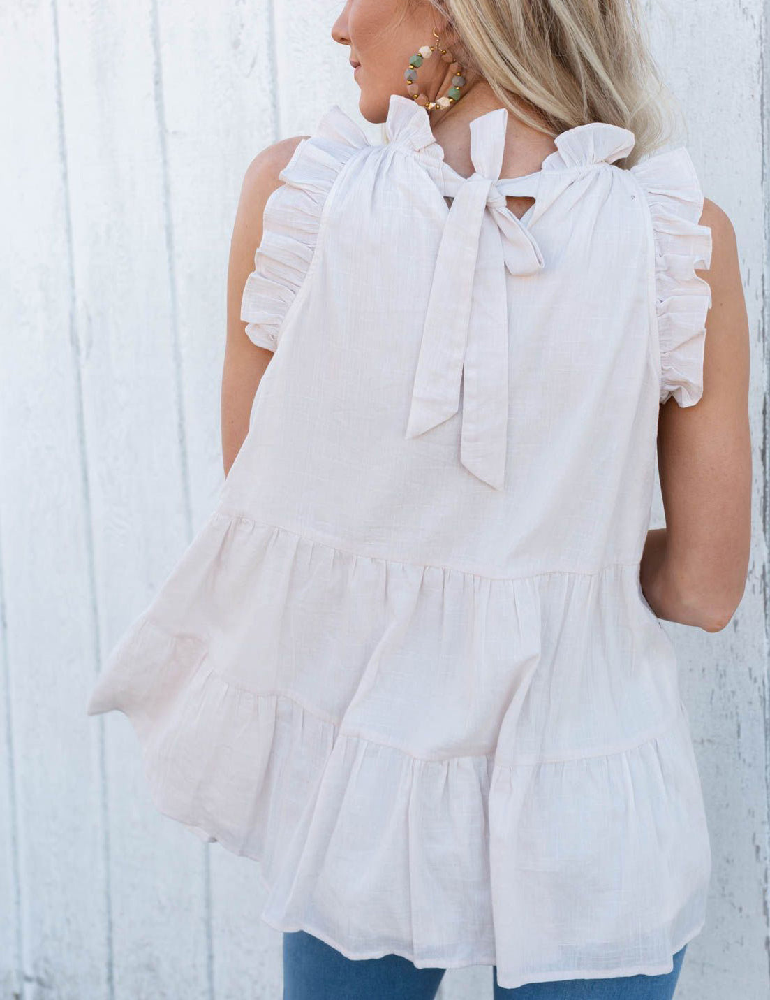 White Frilled Collar Sleeveless Knotted Tiered Flowy Tank
