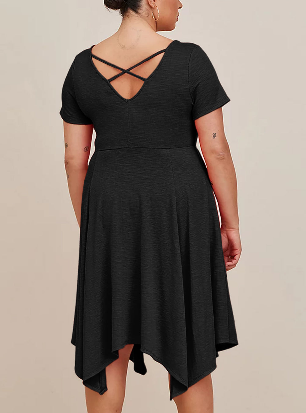 Black Plus Size Ruched Sweetheart Fit and Flare Midi Dress