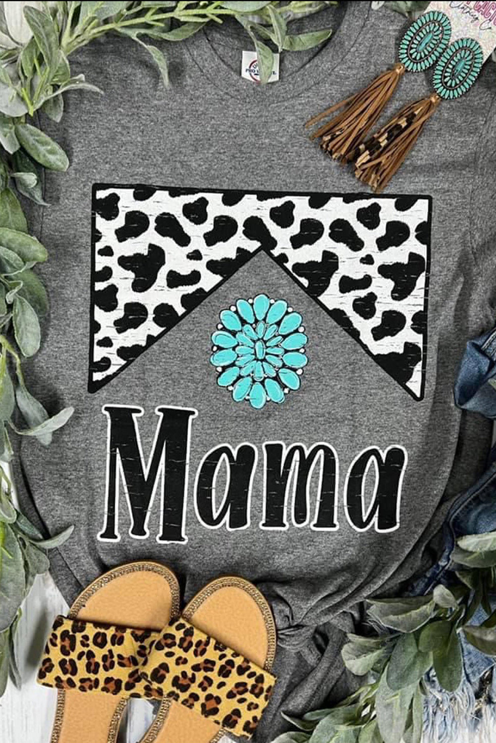 Gray Leopard Turquoise Bead Mama Graphic T-shirt