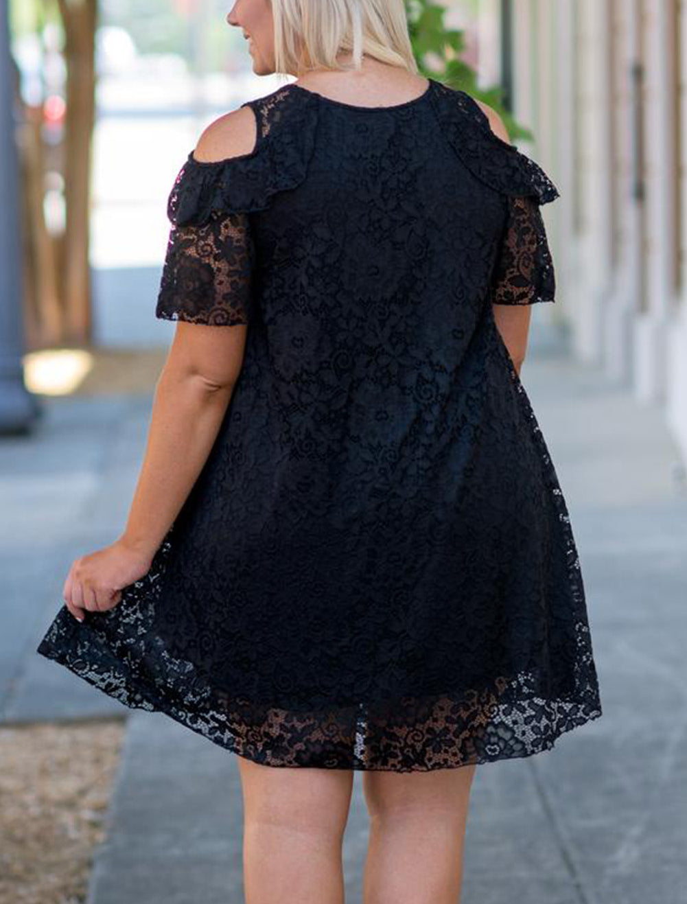 Black Cold Shoulder Lace Plus Size Dress