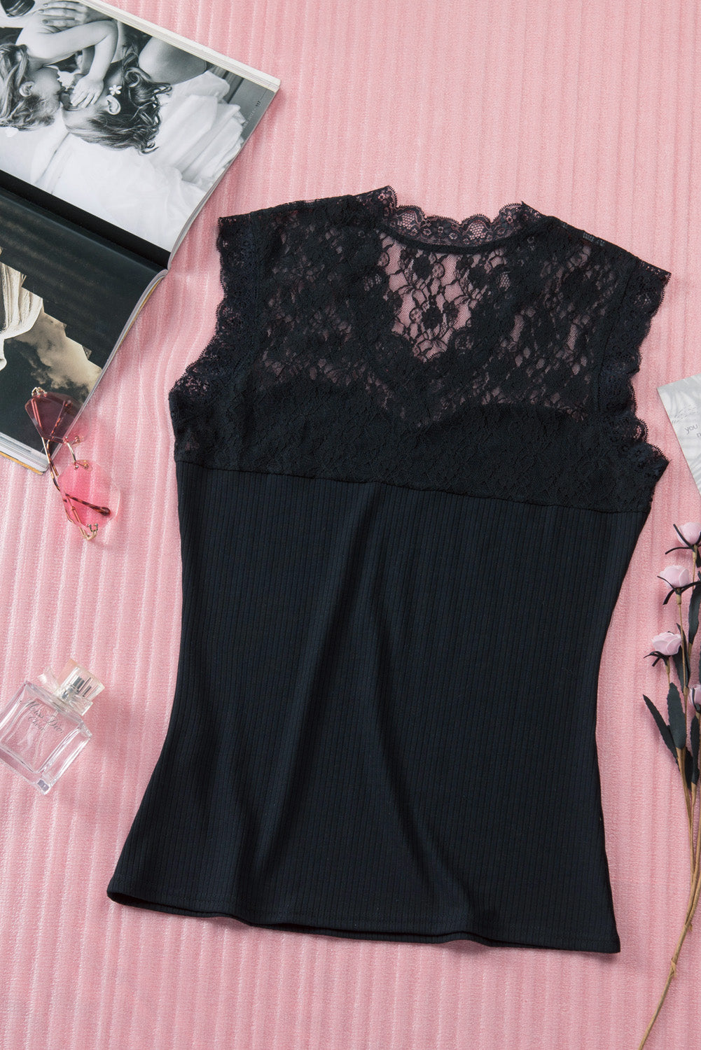 Lace Splicing V Neck Ribbed Sleeveless Top