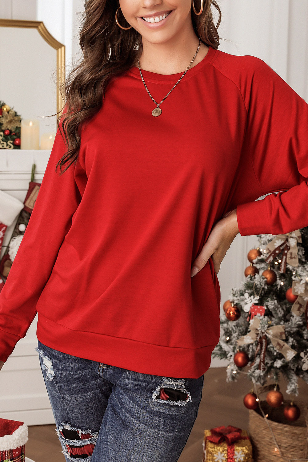Green Solid Round Neck Raglan Sleeve Sweatshirt