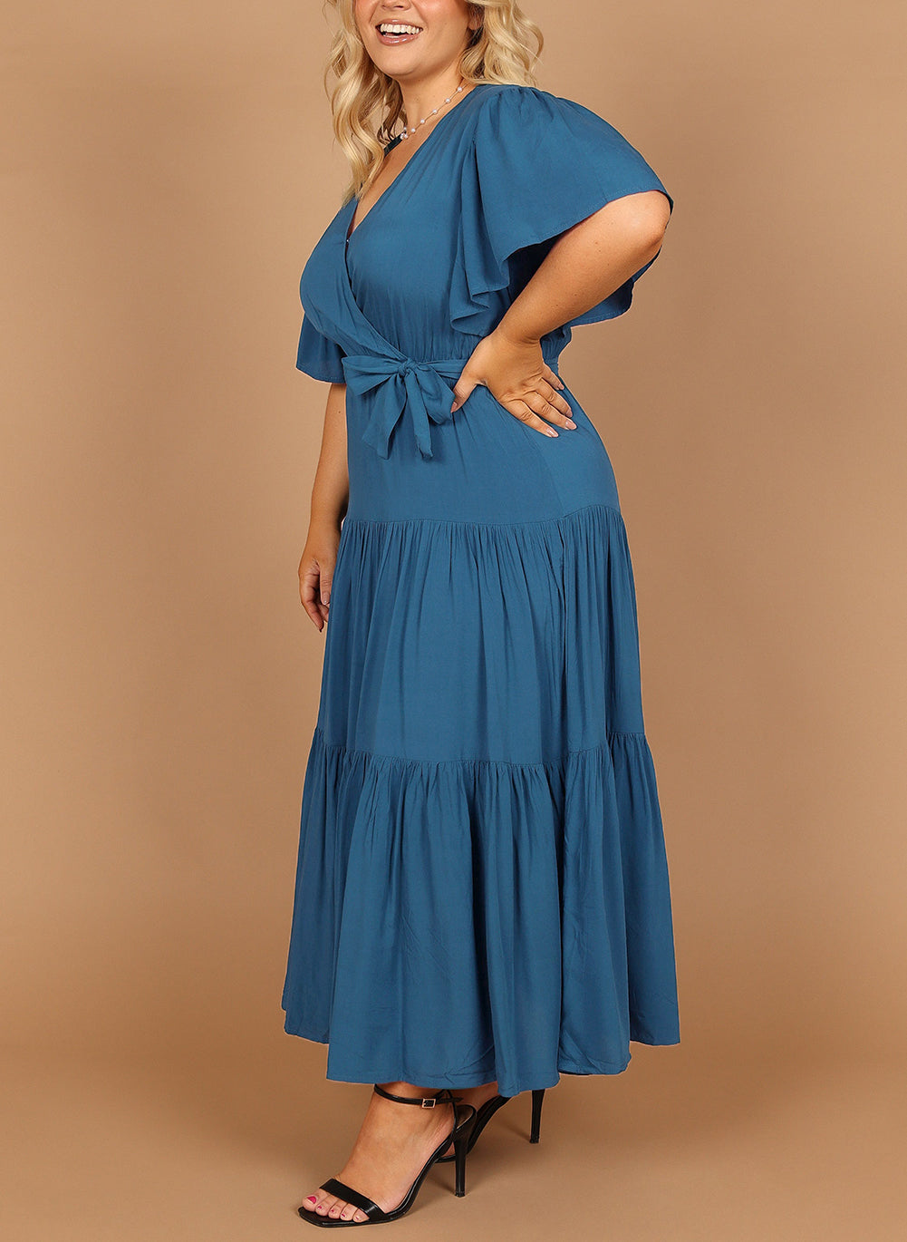 Green Plus Size Pleated Lace-up V Neck Wrap Maxi Dress