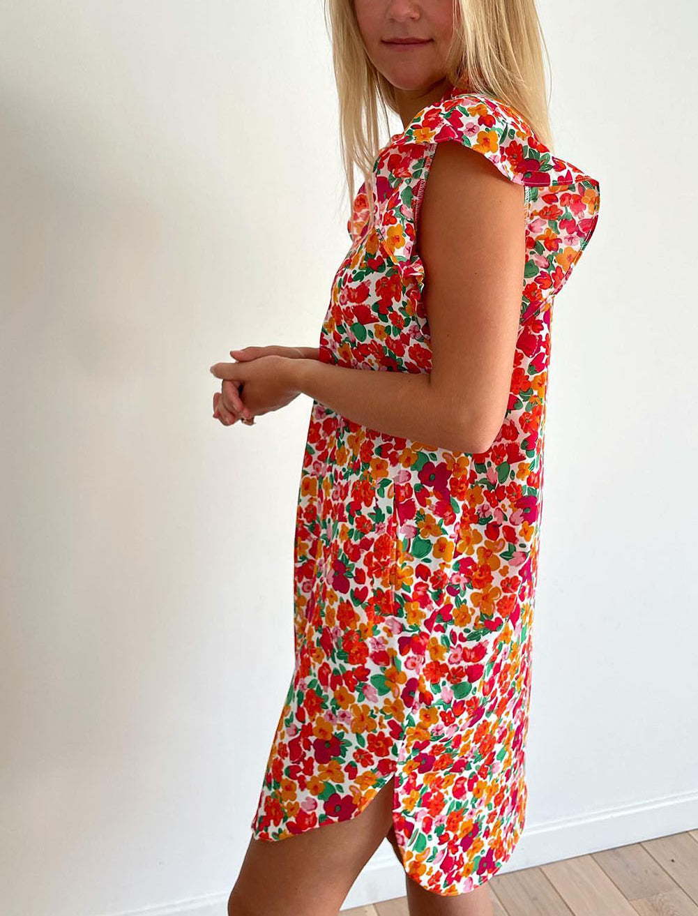 Red Ruffle Sleeve V-Neck Floral Dress