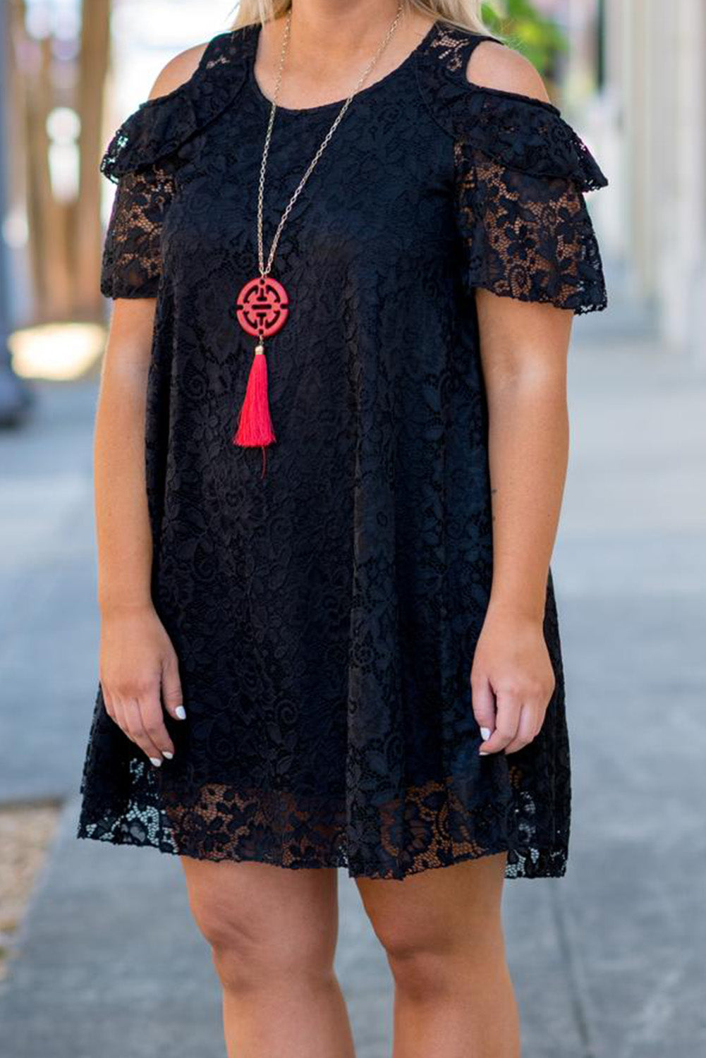 Black Cold Shoulder Lace Plus Size Dress