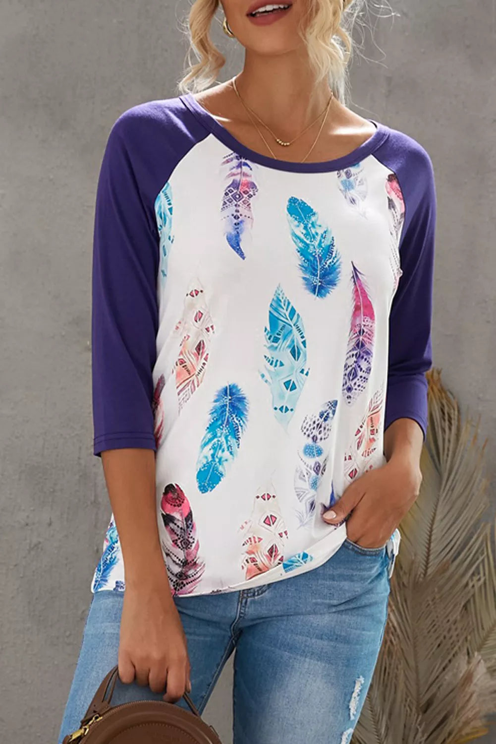 Feather Print 3/4 Raglan Sleeve Top